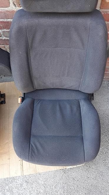 а4 универсал: Переднее сиденье, Ткань, текстиль, Audi Б/у — 1