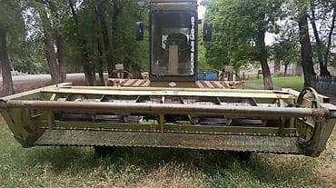 Транспорт: Самоходная косилка-жатка (тип «Вихрь»/аналог Е-302) - Ширина захвата — 2
