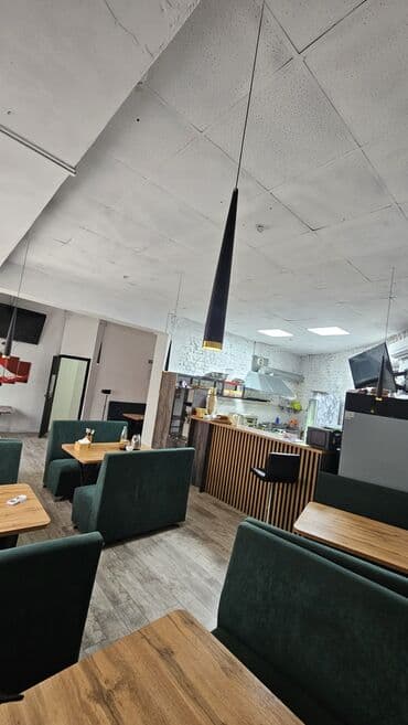 Линолеум: Продаётся готовый бизнес кафе суши пицца 80 кв.м (недорогая арендная — 6