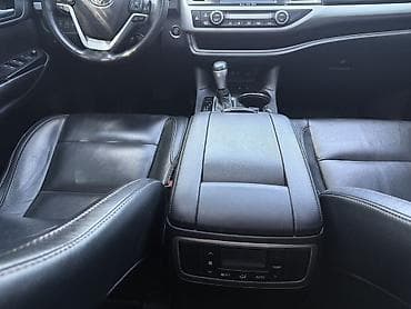 Продажа авто: Toyota Highlander: 2018 г., 3.5 л, Автомат, Бензин, Кроссовер — 7