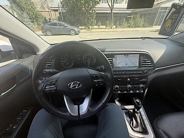cx 9: Hyundai Elantra: 2019 г., 1.6 л, Автомат, Бензин, Седан — 9