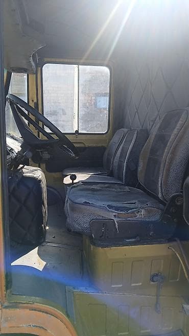 mersedes: Mercedes-Benz : 1986 г., 2.3 л, Дизель — 3