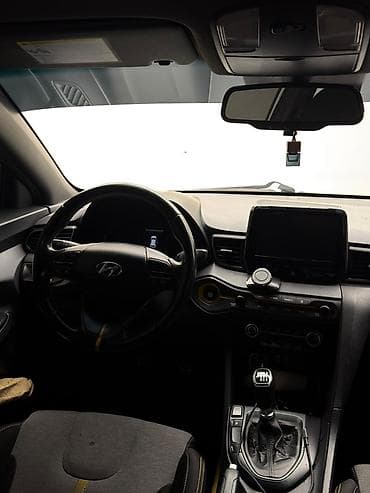 Продажа авто: Hyundai Veloster: 2020 г., 1.6 л, Ручные, Бензин, Хэтчбэк — 7