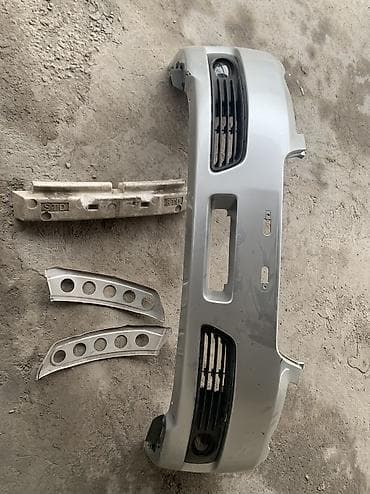 Топливные баки: Бампер Subaru, Б/у, Оригинал — 3