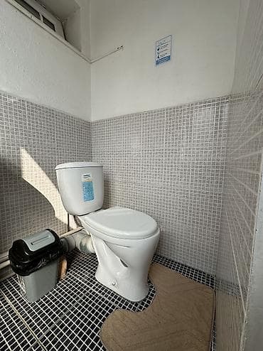 хостел бишкеке: 6 комнат и более, Собственник, С подселением, С мебелью полностью — 7