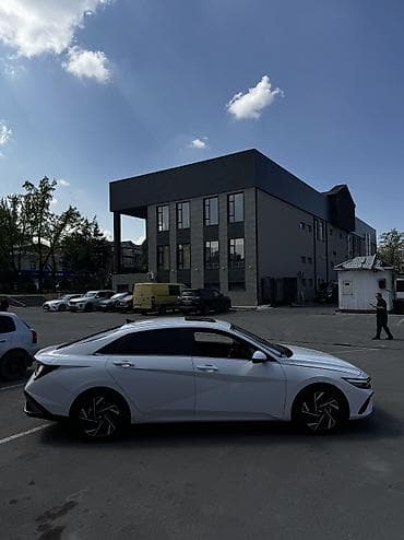 машина до москвы: Hyundai Elantra: 2024 г., 1.5 л, Вариатор, Бензин, Седан — 5