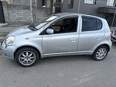 на vitz: Toyota Vitz: 2004 г., 1.3 л, Автомат, Бензин, Хэтчбэк — 4