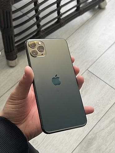 IPhone 11 Pro Max, Б/у, 256 ГБ, Matte Midnight Green, Защитное стекло, В рассрочку, 74 %