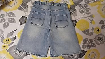 летние джинсовые платья: Джинсовые шорты светло‑голубого цвета - Крой: свободный, длина до — 2
