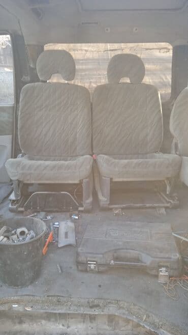 купить мицубиси паджеро спорт в бишкеке: Продаю запчасти Митсубиси Делика (булка),1995г.в 2,8 дизель .по — 12