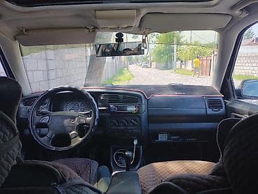 подлокотник на венто: Volkswagen Vento: 1993 г., 2 л, Ручные, Бензин, Седан — 2