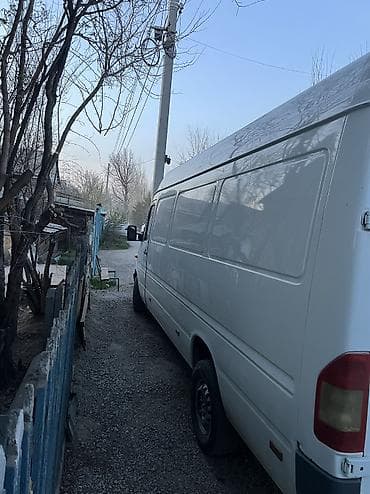 чехлы бу: Mercedes-Benz Спринтер: 2004 г., 2.2 л, Ручные, Дизель, Фургон — 3