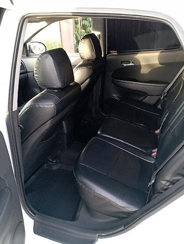 audi tt: Hyundai i30: 2008 г., 1.6 л, Ручные, Бензин, Хэтчбэк — 3