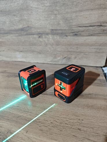 измерительные инструменты: Лазерный уровень маленький, 2 линии горизонтальный и вертикальный — 3