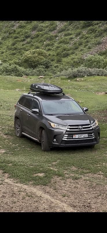 avalon 2017: Toyota Highlander: 2018 г., Кроссовер — 3