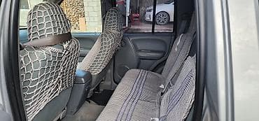 кандицатор: Jeep Liberty: 2006 г., 2.4 л, Механика, Бензин, Внедорожник — 8