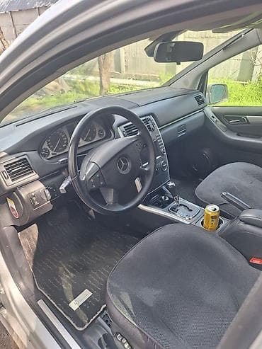 бмв е12: Mercedes-Benz B-Class: 2010 г., 1.7 л, Автомат, Бензин, Хэтчбэк — 8