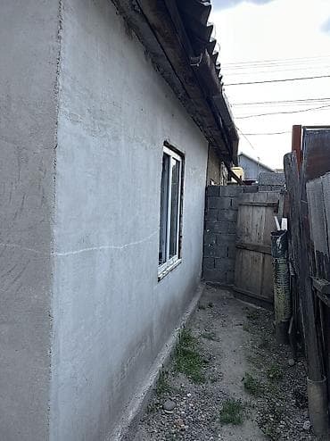 комнаты на ночь: Продается пол дом участок 1 соток район старый толчок 2 комнаты — 7