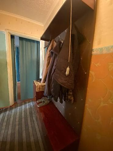 микр: 3 комнаты, 58 м², 104 серия, 3 этаж, Старый ремонт — 6