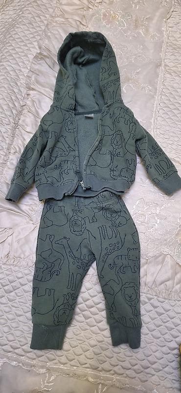 рубашка с капюшоном: Комплект, цвет - Зеленый, Новый — 1