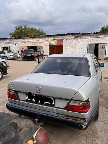lexus is 2017: Mercedes-Benz W124: 1991 г., 2.3 л, Автомат, Газ, Седан — 2
