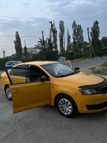 обмен машинами с доплатой: Skoda Rapid: 2015 г., 1.6 л, Автомат, Бензин, Седан — 1