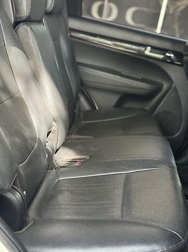 Kia Sorento: 2011 г., 2 л, Автомат, Дизель, Кроссовер — 9