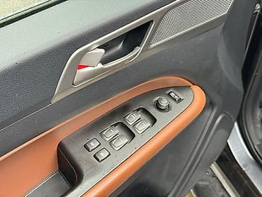 Ssangyong Rexton: 2019 г., 2.2 л, Автомат, Дизель, Внедорожник — 4
