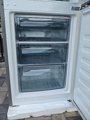 mini refrigerator: 😍 Холодильники по складским ценам 19 400 сом. 👍 Двухкамерный — 7