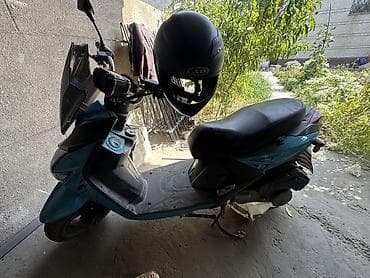 cvt: Скутер Jet Moto, синий/бирюзовый. Характеристики и оснащение: - — 4