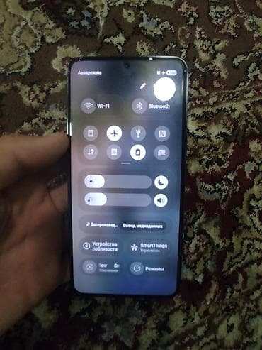 redmi 13a: Samsung Galaxy S22, Б/у, 256 ГБ, цвет - Зеленый, 1 SIM — 1