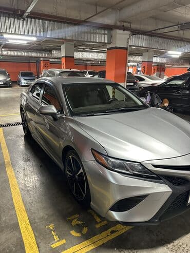 купить фораннер в бишкеке: Toyota Camry: 2017 г., 2.5 л, Автомат, Бензиновая, Седан — 4