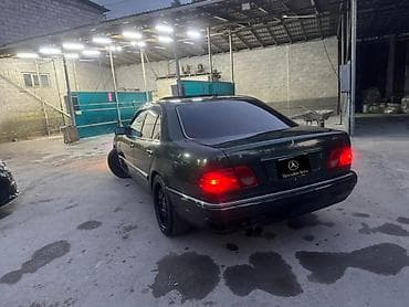 Продажа авто: Mercedes-Benz E-Class: 1999 г., 3.2 л, Автомат, Газ, Седан — 4
