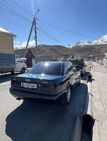 авто заратка: Audi S4: 1995 г., 2.6 л, Кол менен иштөөчү, Бензин, Седан — 1