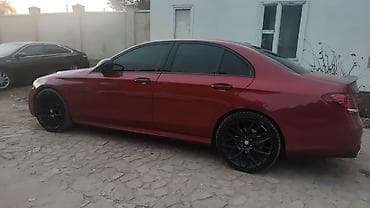 mercedesbenz e63: Mercedes-Benz E-Class: 2018 г., 2 л, Бензин, Седан — 4