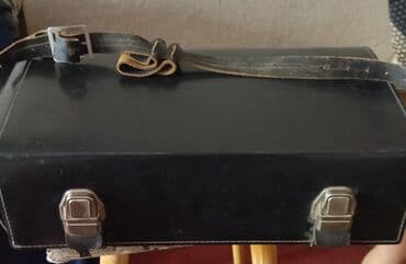 Пульсоксиметры: Электрокардиограф СССР 
рабочий
медицинские инструменты — 2