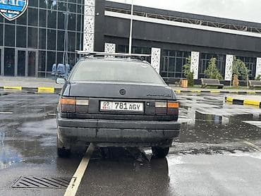 r 9: Volkswagen Passat: 1991 г., 2 л, Механика, Бензин, Седан — 5