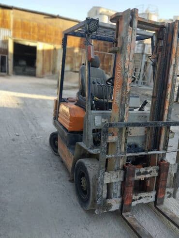 тайота 40: Погрузчик, Toyota, 2001 г., Колесный, Вилочный — 7