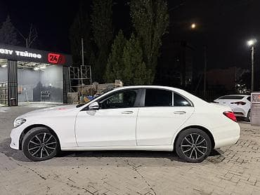 15 сешка: Mercedes-Benz C-Class: 2019 г., 2 л, Автомат, Бензин, Седан — 2