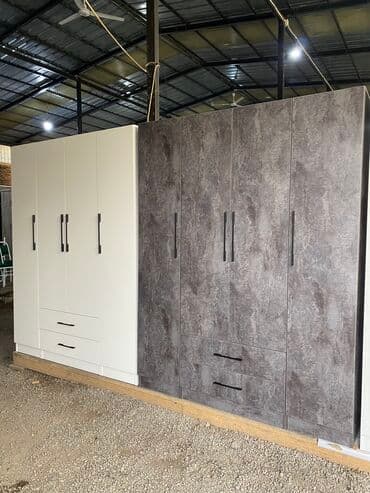 металлические шкафы для одежды: Шкафы 4 дверные Любой рассветки В наличии и на заказ Шифонер Шкаф — 5