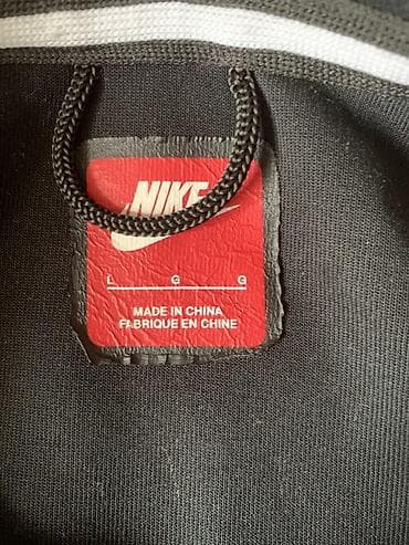 полузамок лакосте: Мужская толстовка, L, Nike, Б/у, цвет - Черный, Платная доставка — 5