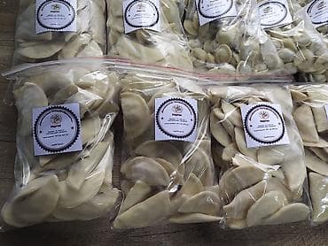 сколько стоит булочка: Полуфабрикат : пельмен 450сом вареники 300сом картошка — 3