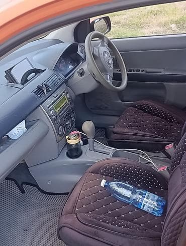mini cuper: Mazda Demio: 2003 г., 1.3 л, Автомат, Хэтчбэк — 3