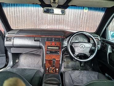 а 6: Mercedes-Benz E-Class: 1996 г., 3.2 л, Автомат, Газ, Седан — 6