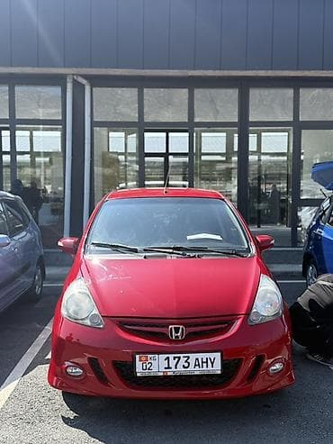 обмен на цивик: Honda Jazz: 2005 г., 1.3 л, Вариатор, Бензин, Хэтчбэк — 1