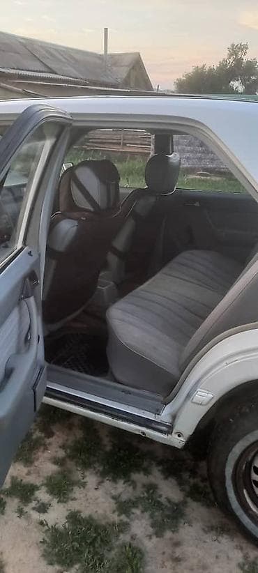 лямбда зонд бмв е34: Mercedes-Benz W124: 1988 г., 2 л, Механика, Бензин, Седан — 7