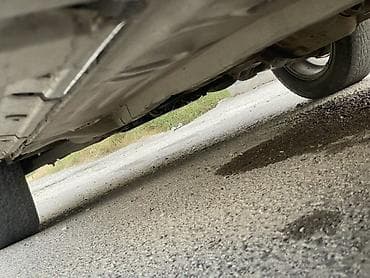 e55 compressor: Mitsubishi Carisma: 2002 г., 1.6 л, Механика, Бензин, Седан — 7