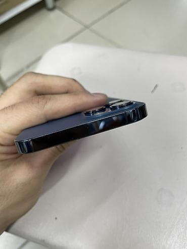 12 про 256: IPhone 12 Pro Max, Б/у, 256 ГБ, Pacific Blue, Защитное стекло, Чехол, 75 % — 4