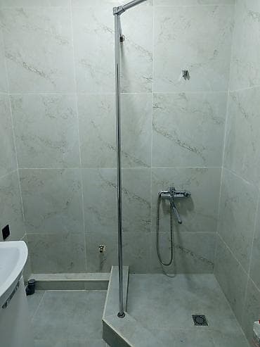 Бөлмөлөр: 1 бөлмө, Менчик ээси, Чогуу жашоосу жок, Толугу менен эмереги бар — 4