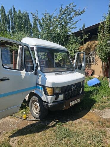 домкрат для машины цена: Грузовик, Mercedes-Benz, Стандарт, Б/у — 1